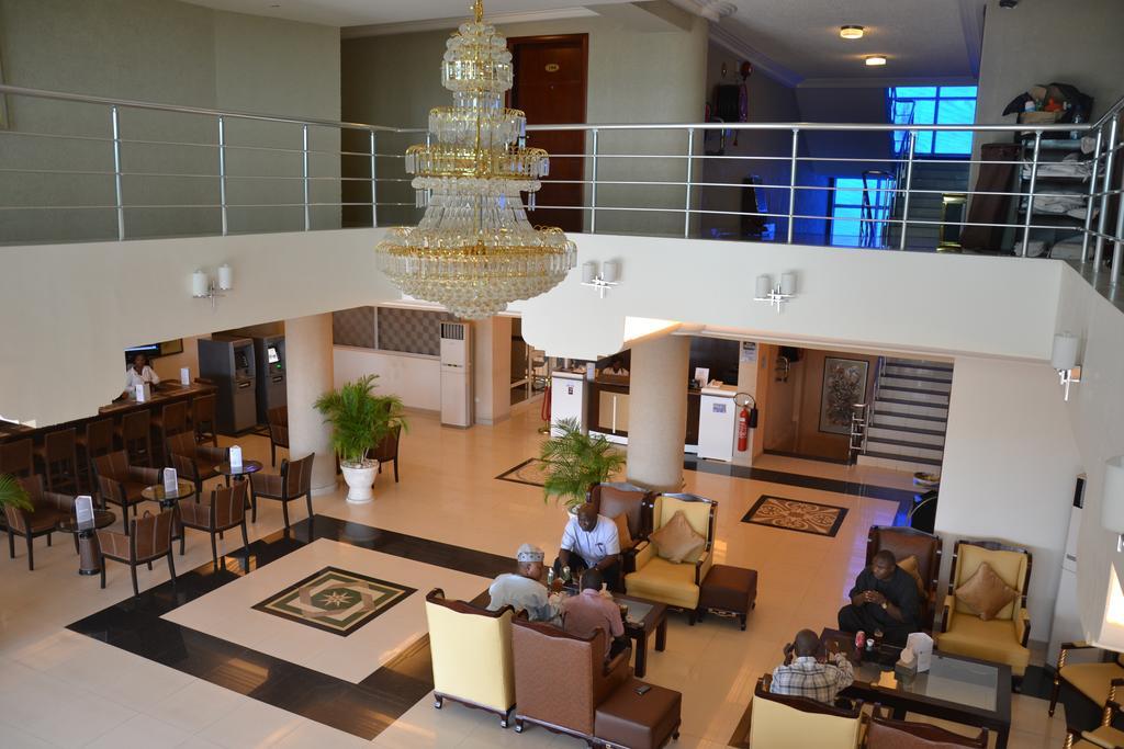 Nobila Airport Hotel 科托努 外观 照片