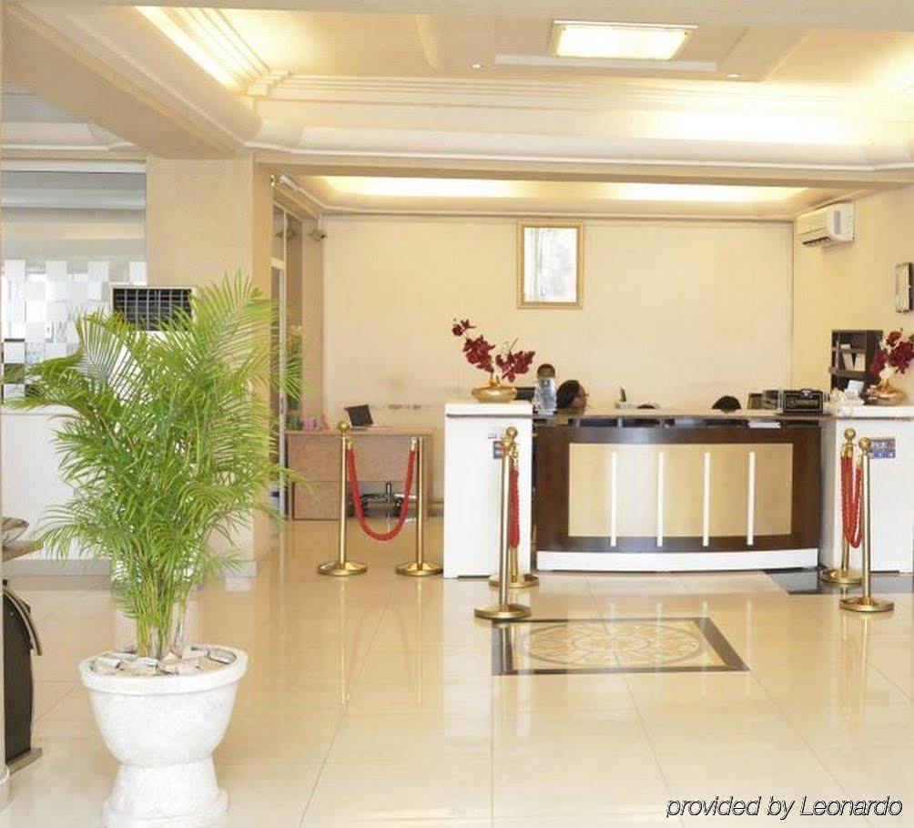 Nobila Airport Hotel 科托努 外观 照片